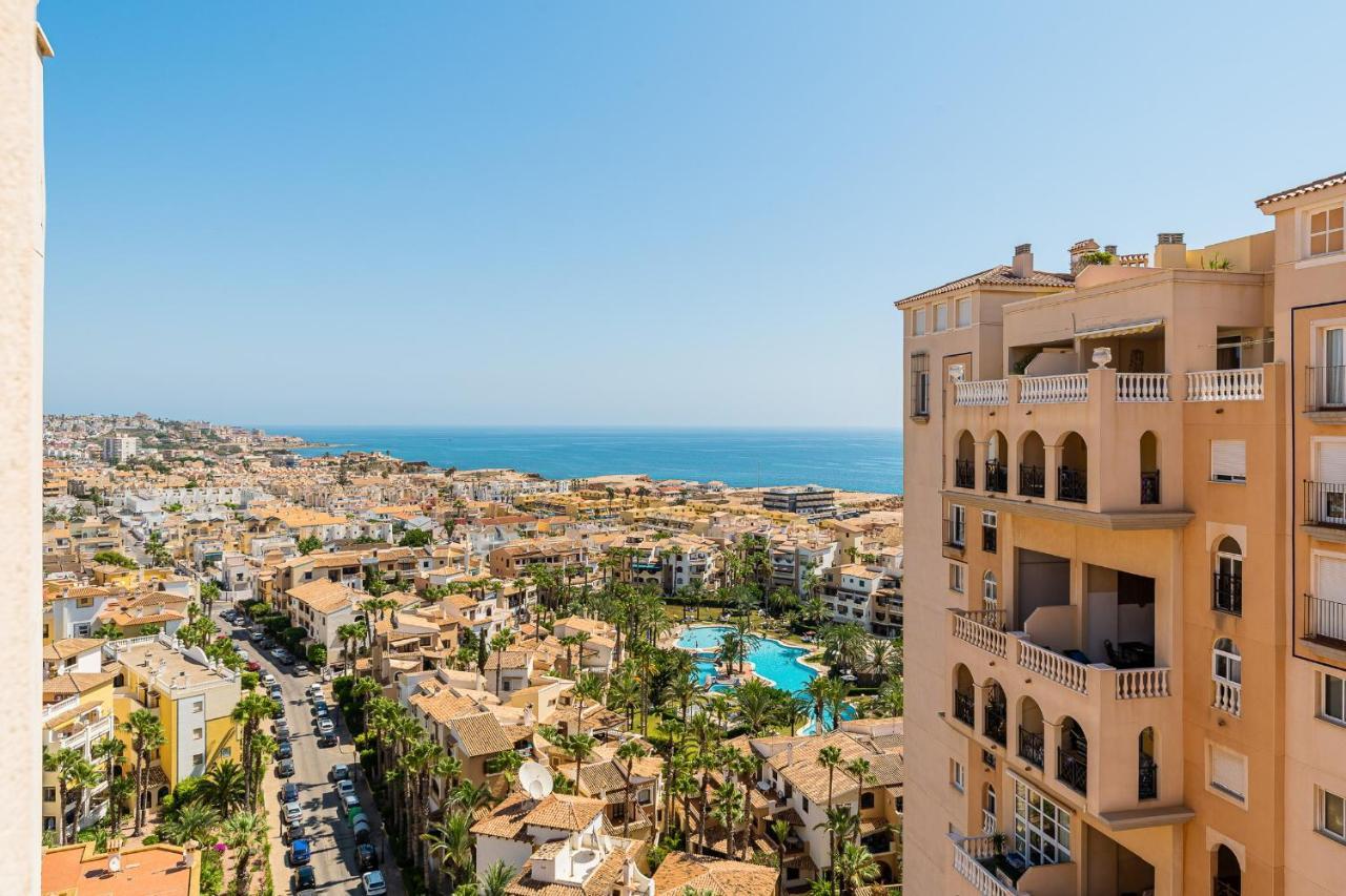 Apartamento Seaview Deluxe Torrevieja Eksteriør bilde